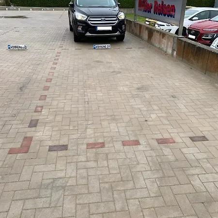 Zentrale Und Komfortable 